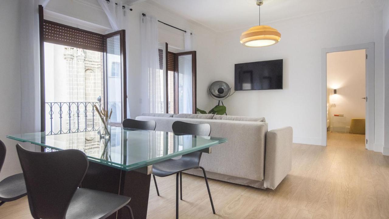 Apartamentos Boutique Puerta De Reyes Toledo Dış mekan fotoğraf